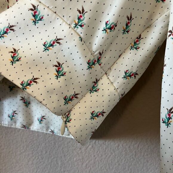 Zara Floral Print Cropped Keyhole Long Sleeve Top - Picture 6 of 7